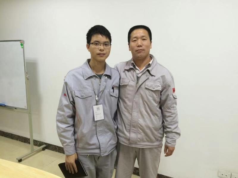 C:\Users\liangxq\Desktop\导师带徒照片.jpg